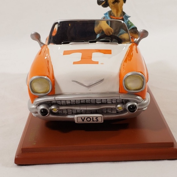 University of Tennessee "Cruisin" Chevy - Picture 2 of 7